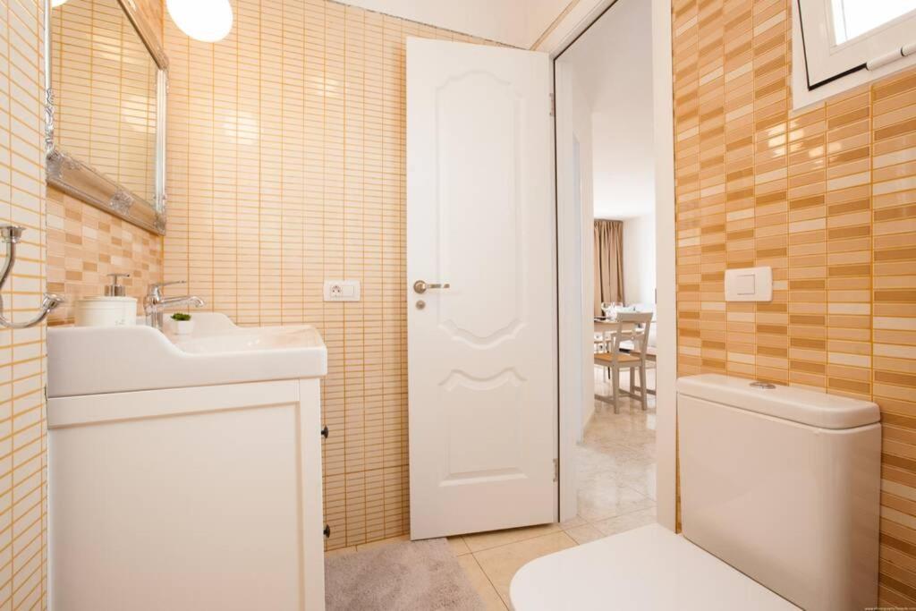 Apartment Laura Playa La Arena Пуерто де Сантяго Екстериор снимка